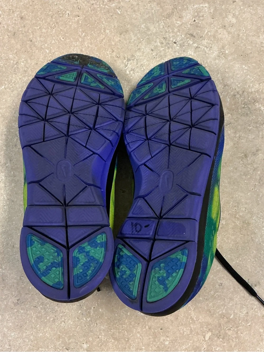 Nike Free TR Fit 4 5.0 SZ 9.5 Tie-dye Sneakers Womens Athletic Shoes